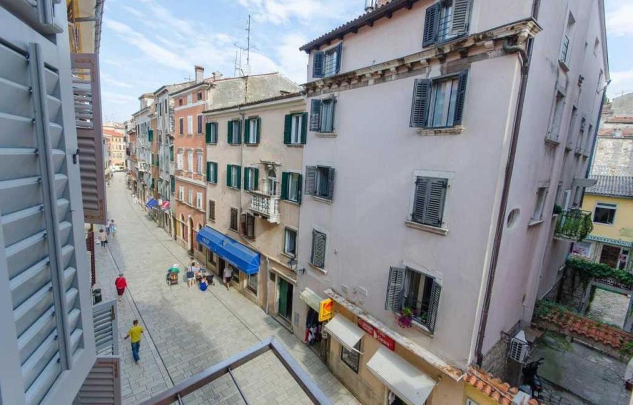 Augusta Apartment Rovigno Esterno foto